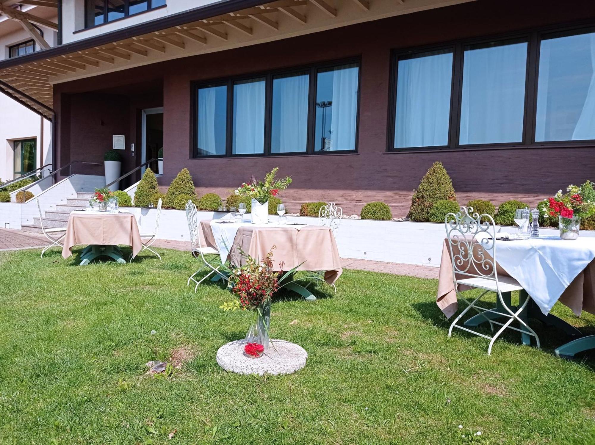 Sullivan Ristorante Hotel Ponte San Marco Exterior photo